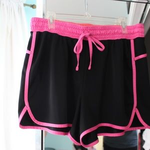 🌺🖤 Trendy Plus Size Shorts 🖤🌺